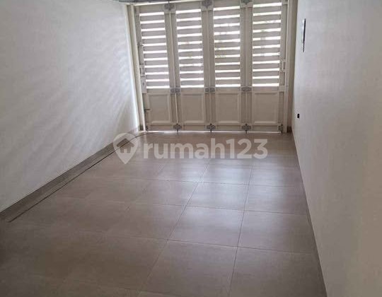 DIJUAL RUMAH SIAP HUNI DI SUMMARECON ADA PROMO SPESIAL