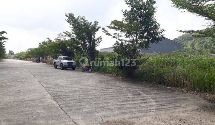Dijual Tanah Murah. Sangat Cocok Untuk Gudang Dan Pabrik. Jl. Soekarno Hatta. Kompleks Pergudangan Internasional Dan Nasional. Dijaga 24 Jam. Lokasi Sangat Aman Dan Nyaman. Tanah Cocok Untuk Gudang Dan Pergudangan. Pabrik Industri. Surat Surat Dan Dokumen 6