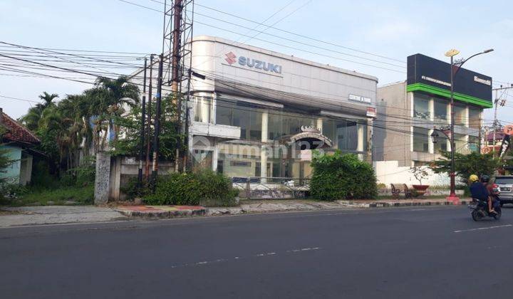 Gedung Kantor Showroom Komersil dijual Cepat 1