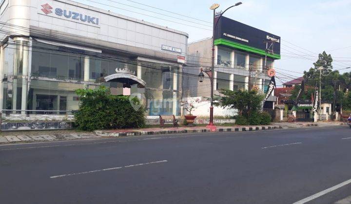 Gedung &  Kantor Showroom  Dijual Cepat  1