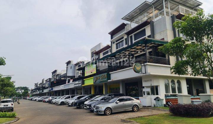 Ruko Hoek Gandeng Gading Serpong dijual, View Danau, Parkir Luas, Jarang Ada 1