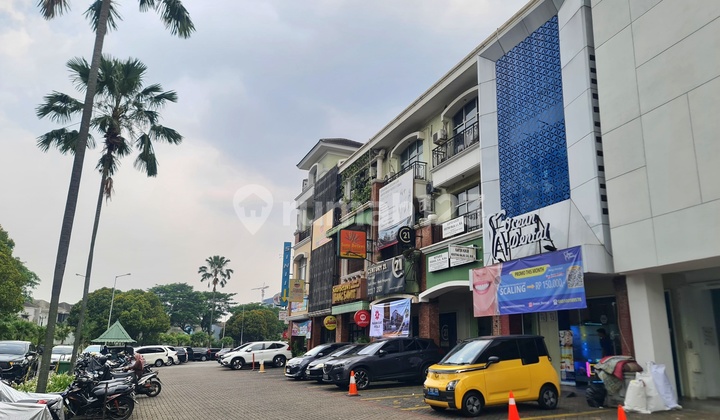For Sale Fast 3-Storey Beryl Shop House, Strategic Location in Gading Serpong