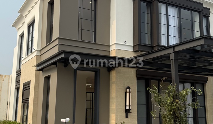 New 3-Story House in Gading Serpong, Beautiful Architecture, Prime Location 2