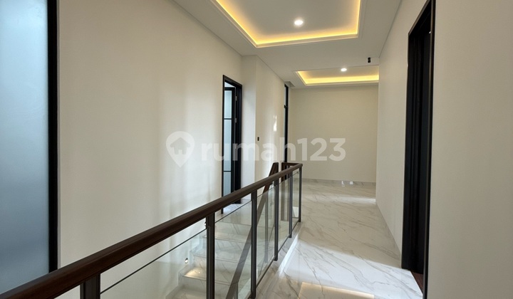 Rumah Premium Gading Serpong Lokasi Bagus Banget Ada Club House Mewah Nuansa Lingkunganalami Rindang 2
