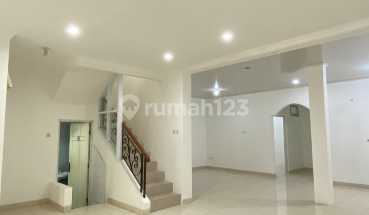 Nice House Ready to Occupy, Flood-Free Negotiable Until Deal!!Cibubur Tourism City 2