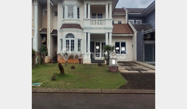 Rumah 2 Lantai, Rapi, Harga Nego Lokasi Strategis Fasilitas Lengkap Kota Wisata