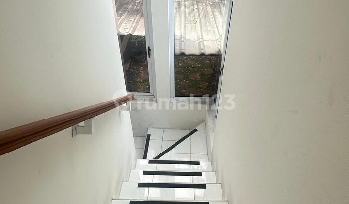 House in a 24-Hour Secure Cluster in Kota Wisata. 2