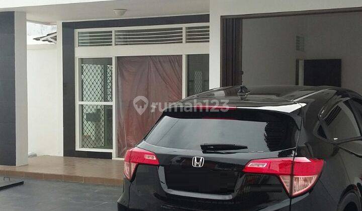 Rumah Baguuus, Pemandangan View City Dr Lantai 2, Lok Strategis, Udara Adem, Baru Direnov  1