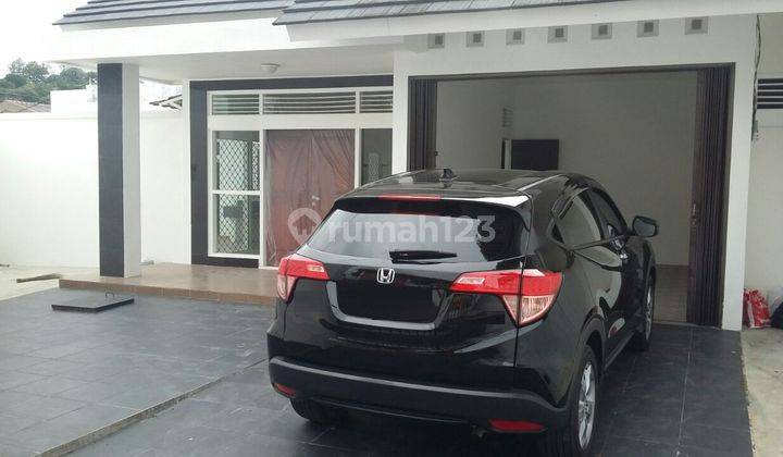 Rumah Baguuus, Pemandangan View City Dr Lantai 2, Lok Strategis, Udara Adem, Baru Direnov  2