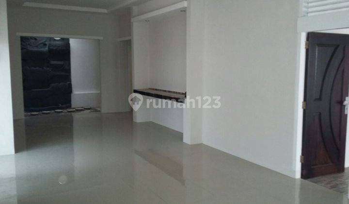 Rumah Baguuus, Pemandangan View City Dr Lantai 2, Lok Strategis, Udara Adem, Baru Direnov  3