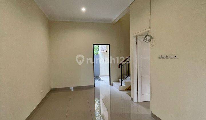 Paling Muraah, Siap Huni, Semi Furnish, Dkt Kantor Walikota, Akses Tol Ke Jkt 2