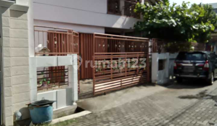 Disewakan Rumah 2 LT, Siap Huni Dkt dengan Mall Citraland. Kt.3+1, Km3, Garasi 1, Carport 1, Dkt Rs Telogorejo Simpang Lima 2