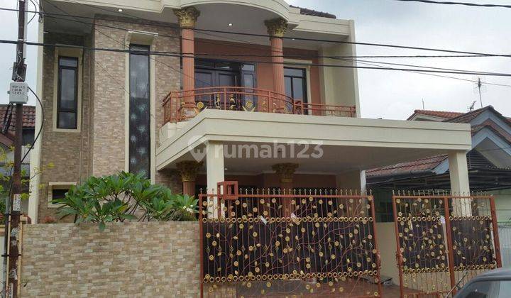 Rumah 2 Lt, Muraah di Bsd City Nusa Loka, Siap Huni, Kt.4+1, Semi Furnish, Akses Tol, Pasar Modern 1