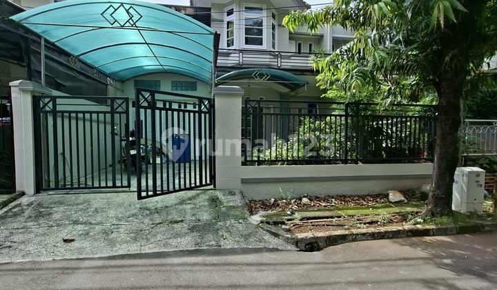 Disewakan Rumah Full Furnished, di Taman Villa Meruya, Kt.6+2, Km.3+1, Siap Huni, Baru di Cat Ulang Disewakan Rumah Full Furnished, di Taman Villa Meruya, Kt.6+2, Km.3+1, Siap Huni, Baru di Cat Ulang