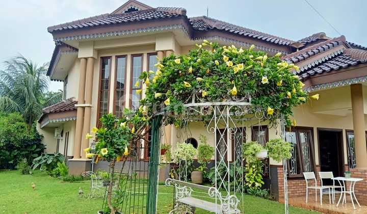 Nice House, Ready to Occupy in Cikini Sector 7, 4+1 Rooms, 3+1 Bathrooms.