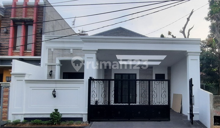 Rumah Baru Griya Loka Bsd, Semi Furnish, Kt.4+1, Km.3+1, SHM, Lantai Granit 80 X 80, Kunci Utama Dg Smart Door. Rumah Baru Griya Loka Bsd, Semi Furnish, Kt.4+1, Km.3+1, SHM, Lantai Granit 80 X 80, Kunci Utama Dg Smart Door.