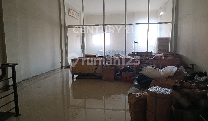 Good Ready-to-Occupy Shop House in Cibaduyut Commercial Area, Bandung 2