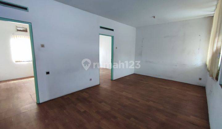 Rumah disewakan di Sayap kebon Kawung 10