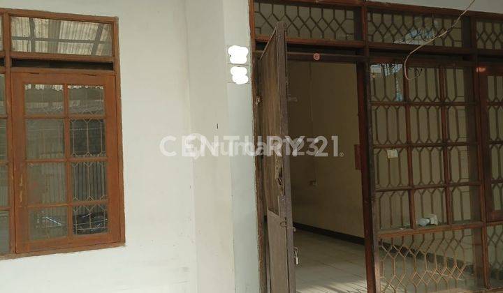 Rumah Siap Huni Bagus Taman Holis Infah One Gate ,aman Strategis 1