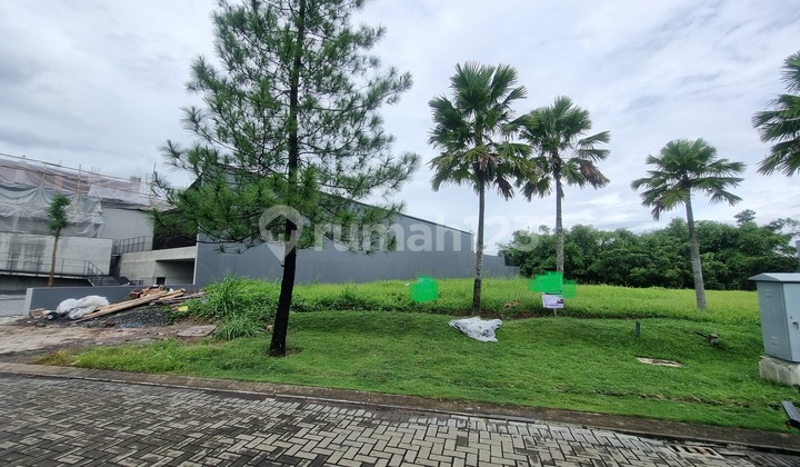 Kav Lux Kota Baru Parahyangan Titis Wari, View Danau