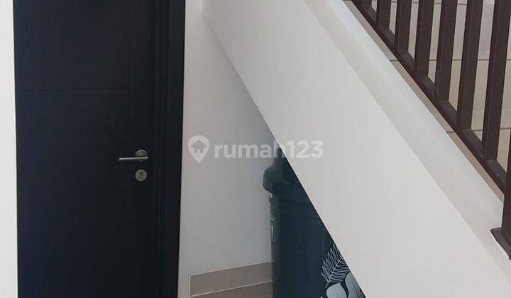 Rumah Lux Podomoro Park Buah Batu, Bandung 9