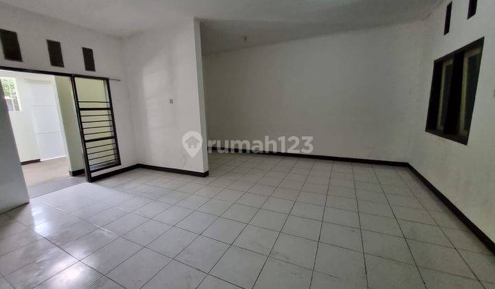 Rumah Lux Taman Kopo Katapang 11