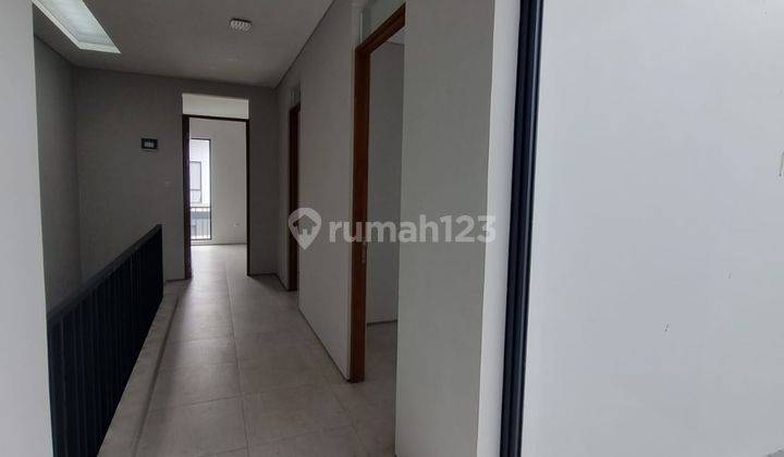 Rumah Lux Setraduta Dago Grande 2