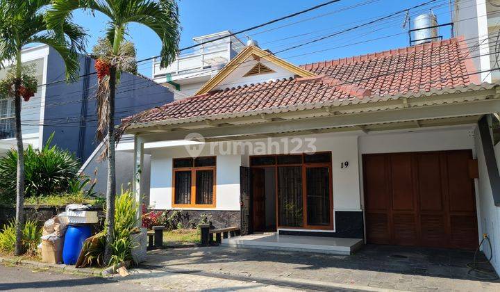 Rumah Lux Taman Pratista Sakura, Pasirkoja 1