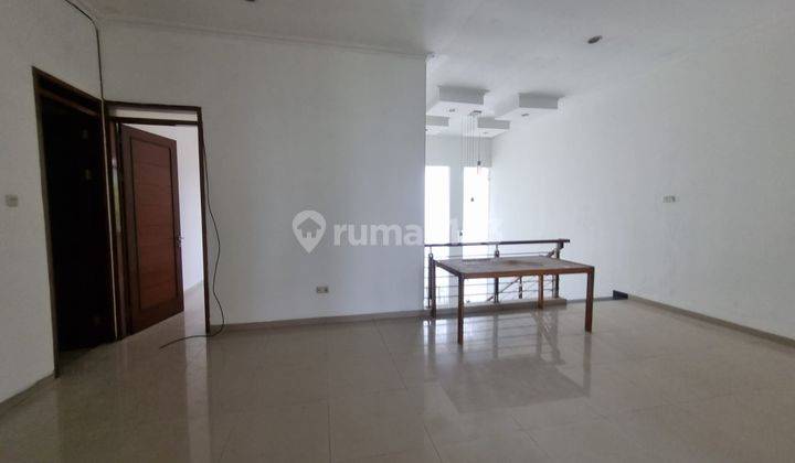 Rumah Lux Singgasana Pradana 2