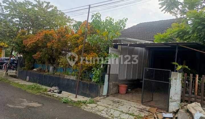Rumah Lux Arcamanik Antapani, Mainroad, Hoek Rumah Lux Arcamanik Antapani, Mainroad, Hoek