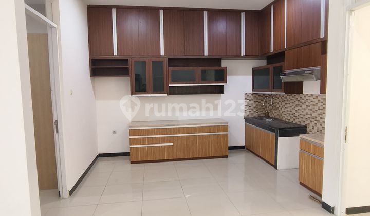 Rumah Lux Taman Kopo Indah 5 Sommerville  2