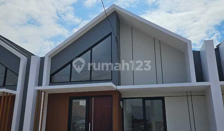 Rumah Lux Puri Indah Katapang, Brand New 2