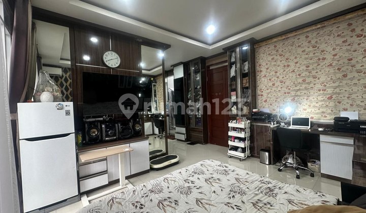 Rumah Mewah 3 Lantai Ciwaruga, Konstruksi 10 Lantai + Ruang Karaoke