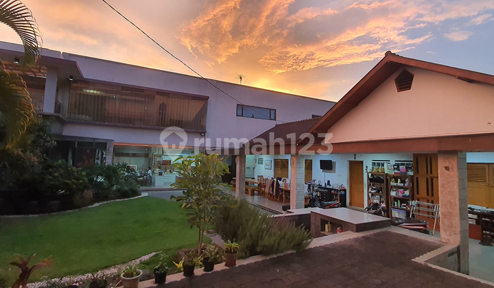 Rumah Mewah View Spektakuler di Kawasan Dago, Bandung 1