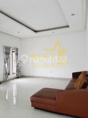  Dijual Cepat Rumah Mewah Mekar Wangi – Bisa Nego!