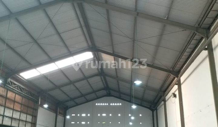 Spacious Warehouse in a Strategic Location at Sayap Kopo, Bandung City