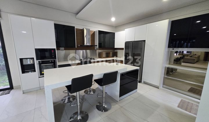 Furnished Cellini House in Orchid Garden Complex, Peta Wing. 2