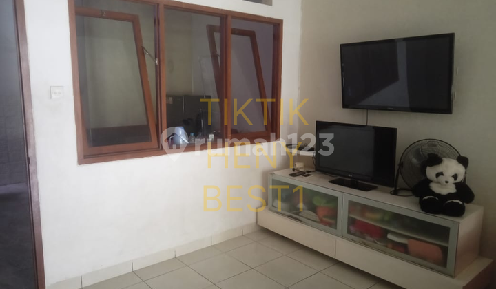 Comfortable Family Home in North Cimahi, Strategic Location 2