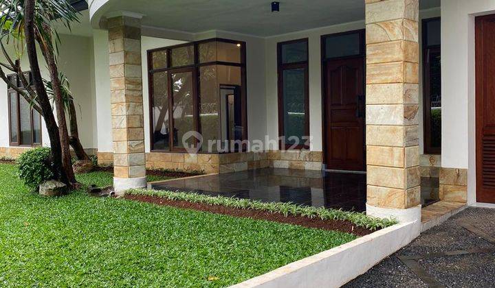 Rumah Bagus Swimming Pool Dan Taman Luas 2