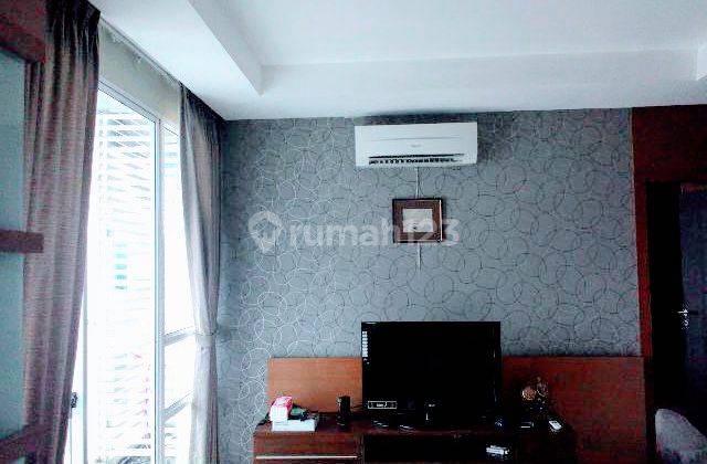 Essence Darmawangsa 2+1 Kamar Tidur Furnished 1