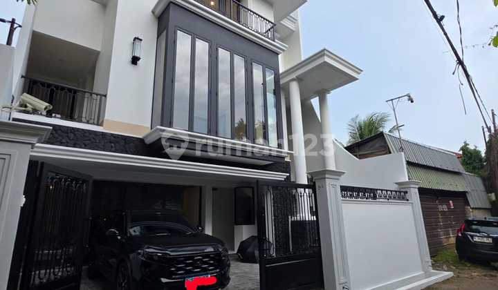 Brandnew Jl. Gaharu Area Premium Siap Huni