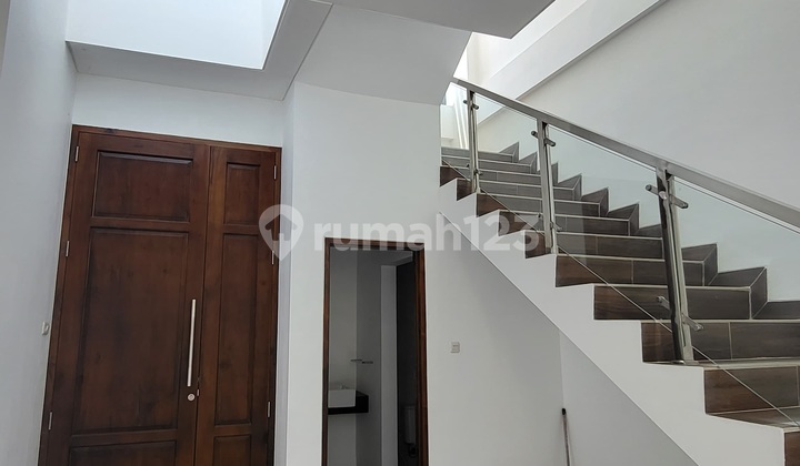 Dijual Rumah Mewah Siap Huni Purwokerto (Pw001335)