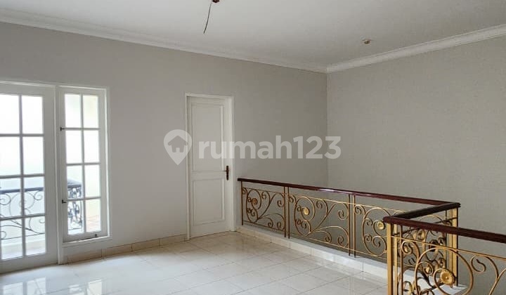 rumah mega kota wisata 2 lantai siap huni bagus lt 200 lb 250