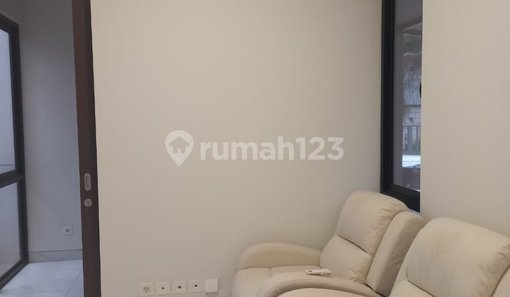 rumah minimalis kota wisata bagus 2 lantai rapih lt 72 lb 97 nego rumah minimalis kota wisata bagus 2 lantai rapih lt 72 lb 97 nego