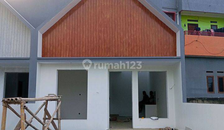 Termurah - Rumah Cantik 1,5 Lantai (plus Rooftop) Di Jagakarsa, Siap Huni Dan Kpr  1