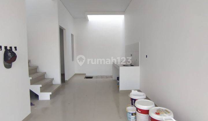 Termurah - Rumah Cantik 1,5 Lantai (plus Rooftop) Di Jagakarsa, Siap Huni Dan Kpr  2
