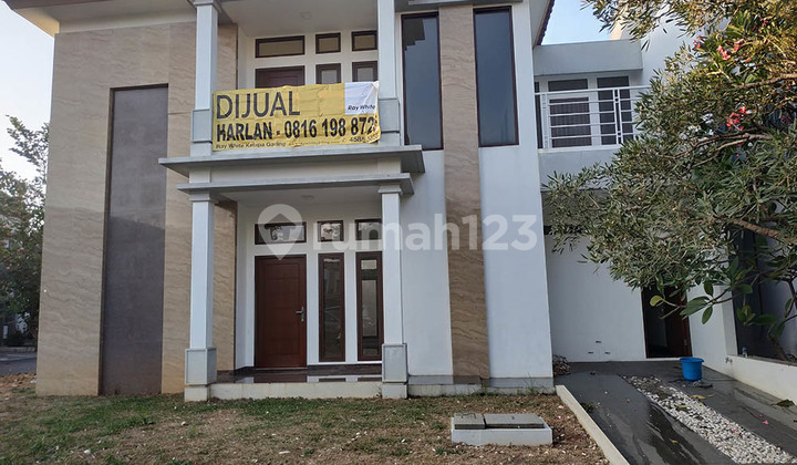 Rumah Cluster Alamanda-JGC, Luas 240m2, Bangunan 250m2