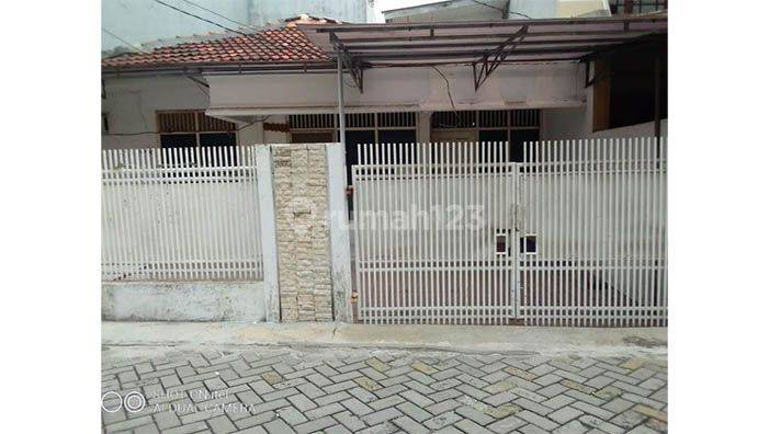 Rumah Alamanda, Sunter Jaya Luas 9x16m2 1