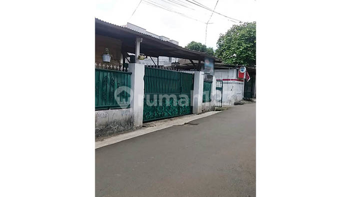 Dijual Rumah hitung tanah Jl Kebon Nanas, Grogol Utara Rumah dekat apartemen Beleza, ITC Permata Hijau