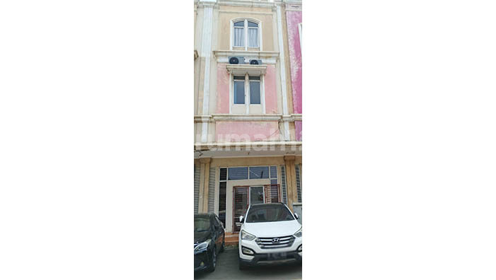 Ruko Royal Gading Square, Kelapa Gading